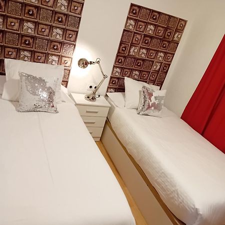 Apartamento Compartido Excelente Ubicacion Ελ Πρατ ντε Λομπρεγκάτ Εξωτερικό φωτογραφία