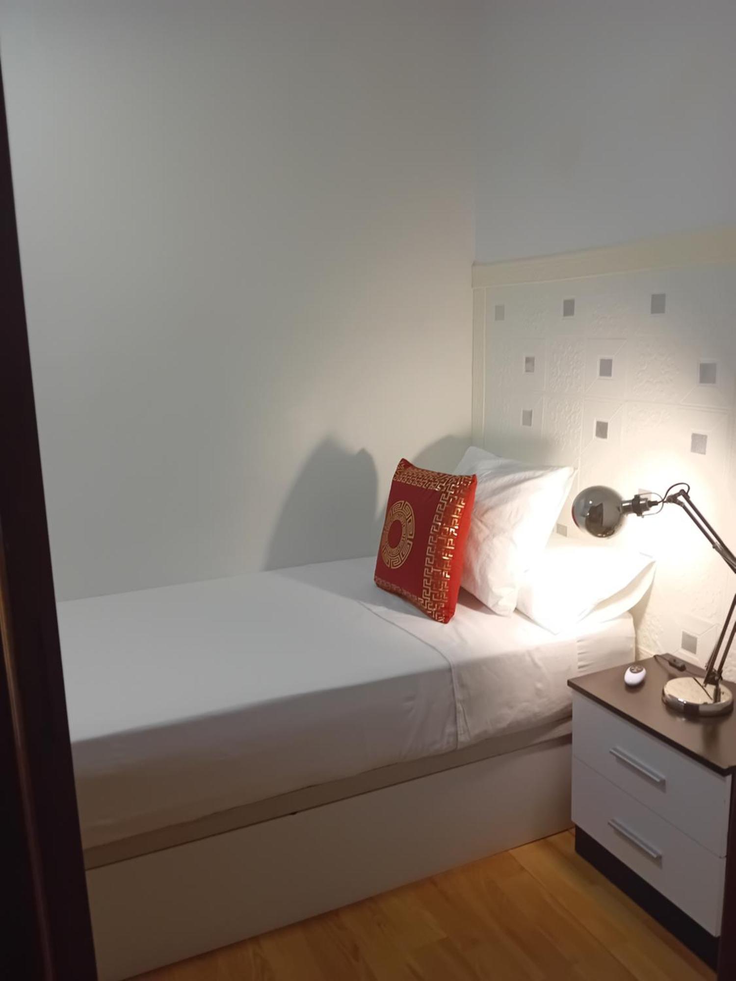 Apartamento Compartido Excelente Ubicacion Ελ Πρατ ντε Λομπρεγκάτ Εξωτερικό φωτογραφία