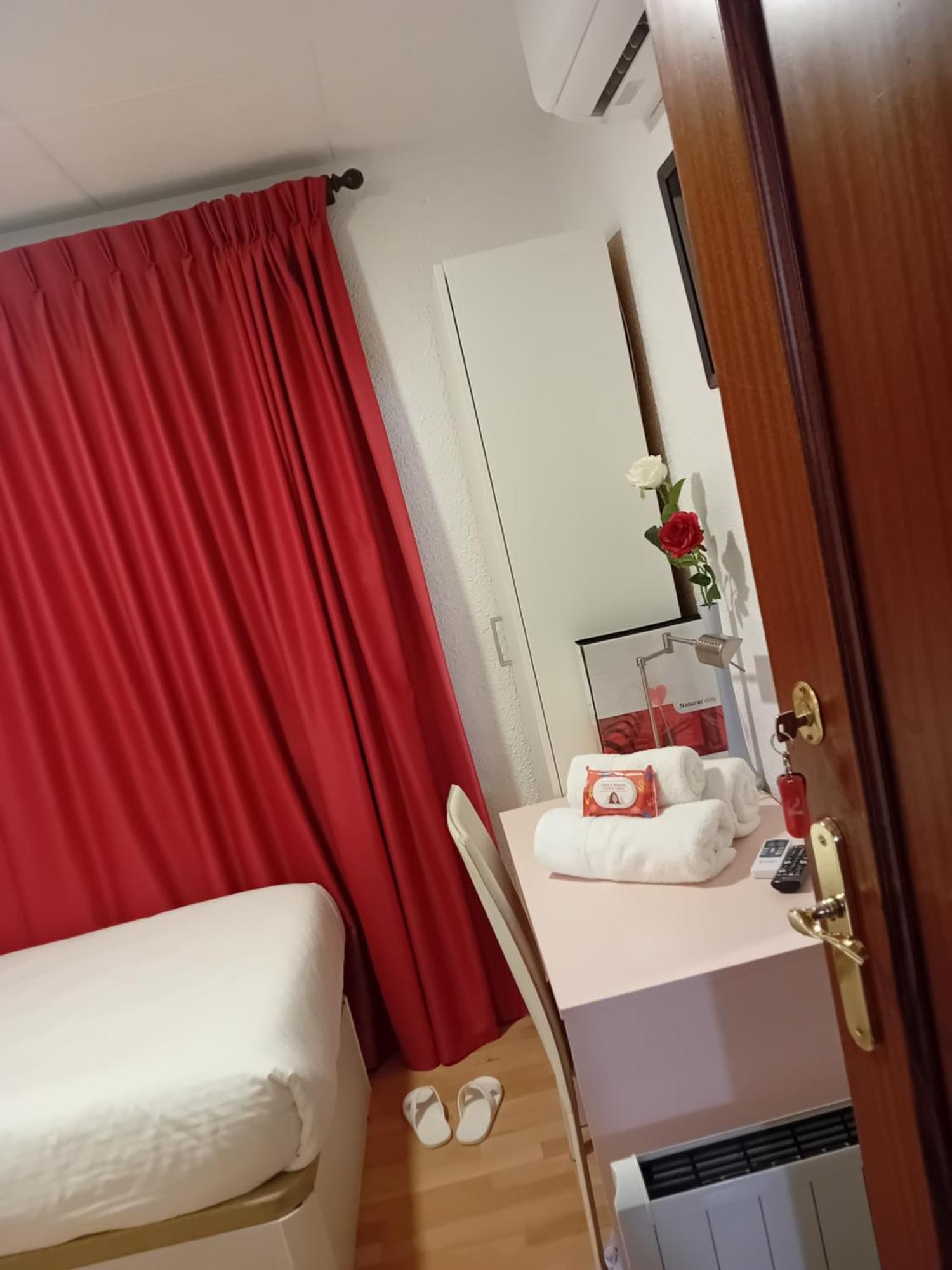 Apartamento Compartido Excelente Ubicacion Ελ Πρατ ντε Λομπρεγκάτ Εξωτερικό φωτογραφία